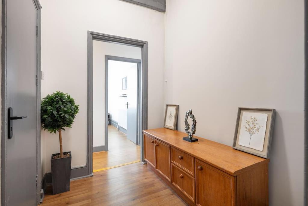 2A - Bright & Airy 2 Bed Flat - 20 Mins To Central London Bagian luar foto